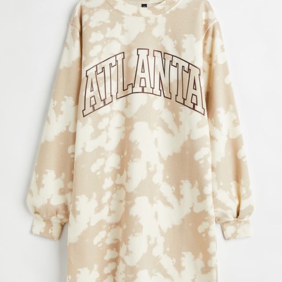 H&M • Adorable Sweatshirt Style ATLANTA Dress - Picture 5 of 16